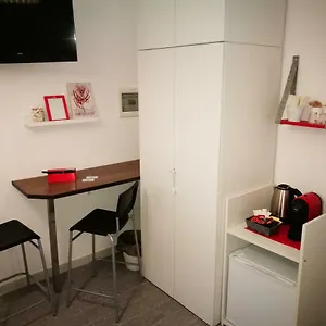Simply House In 2 Apartman